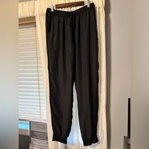 Simple by Suzanne Betro satin trimmed jogger